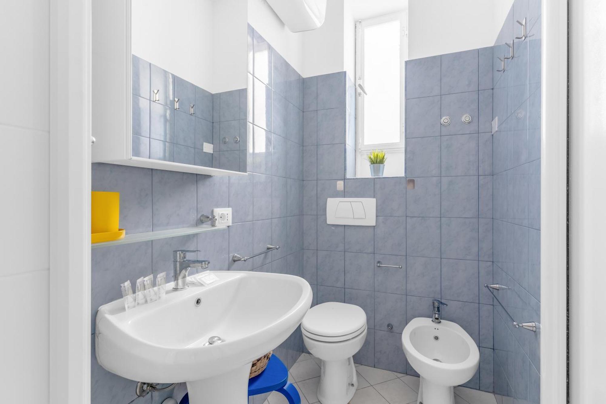 Le16 - Duomo-loreto - - Modern Apartment Mailand