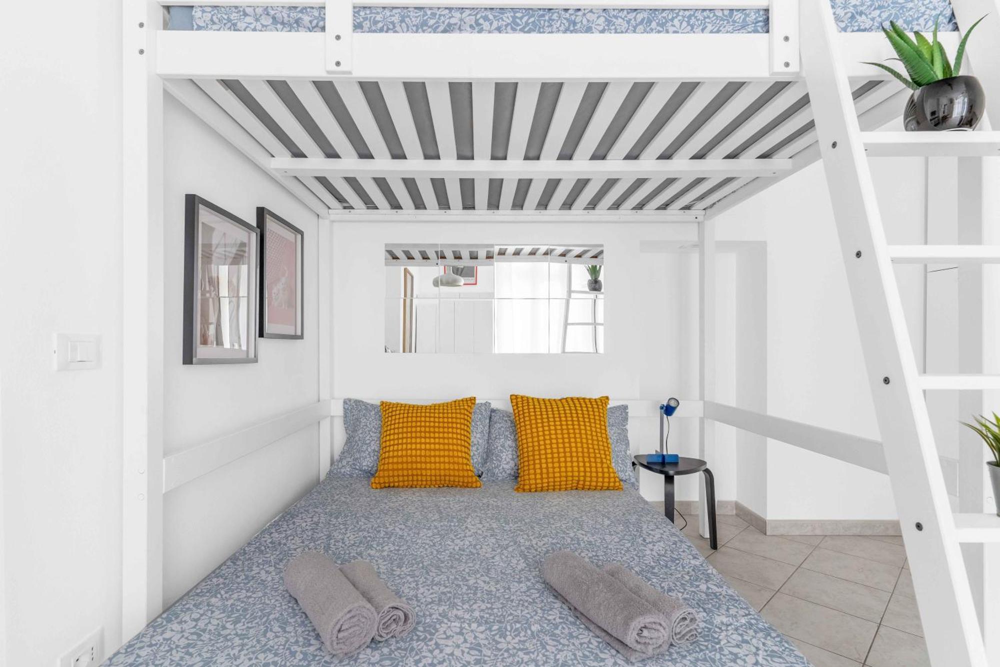 Le16 - Duomo-loreto - - Modern Apartment Mailand